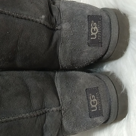 SALE! Authentic UGG Australia Boots Sz.8 Gently Worn - Picture 10 of 16